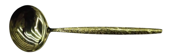 Couverts: grandes cuillères dorées